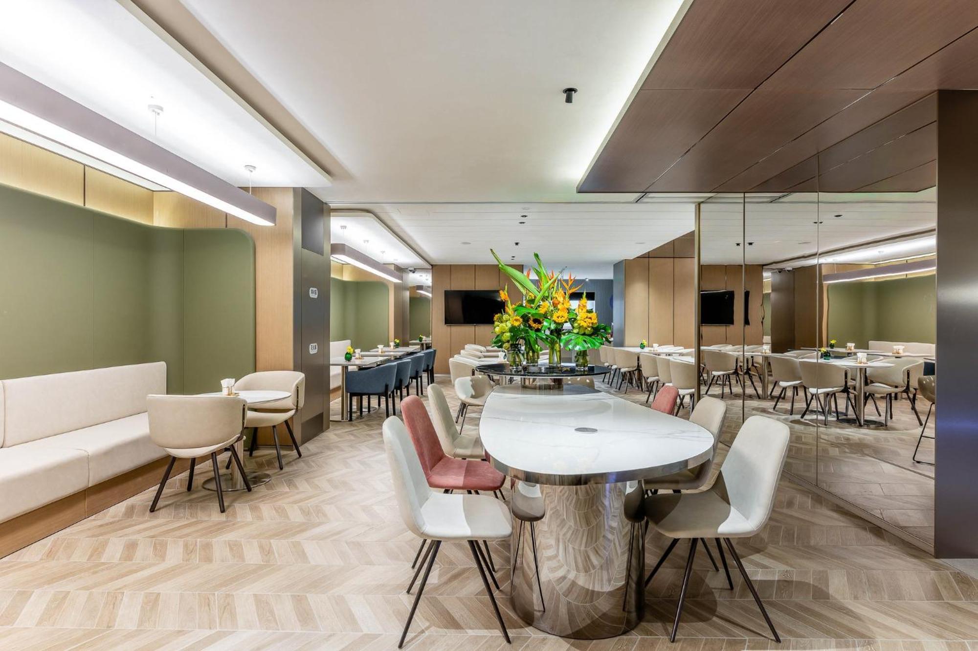 Holiday Inn Express Shanghai Jing'An Temple By Ihg מראה חיצוני תמונה