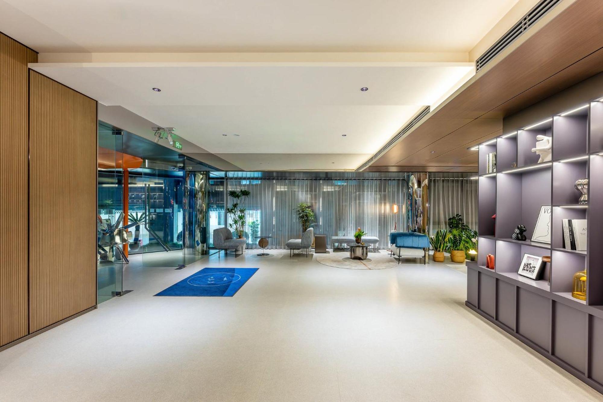Holiday Inn Express Shanghai Jing'An Temple By Ihg מראה חיצוני תמונה